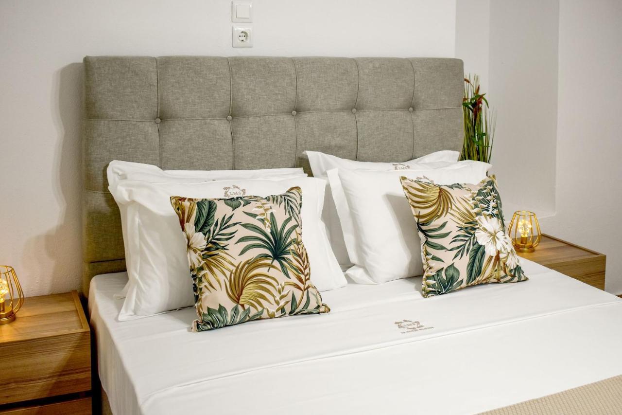 La Maison Plakes 3 Bdr Apt Skiathos stad Exteriör bild