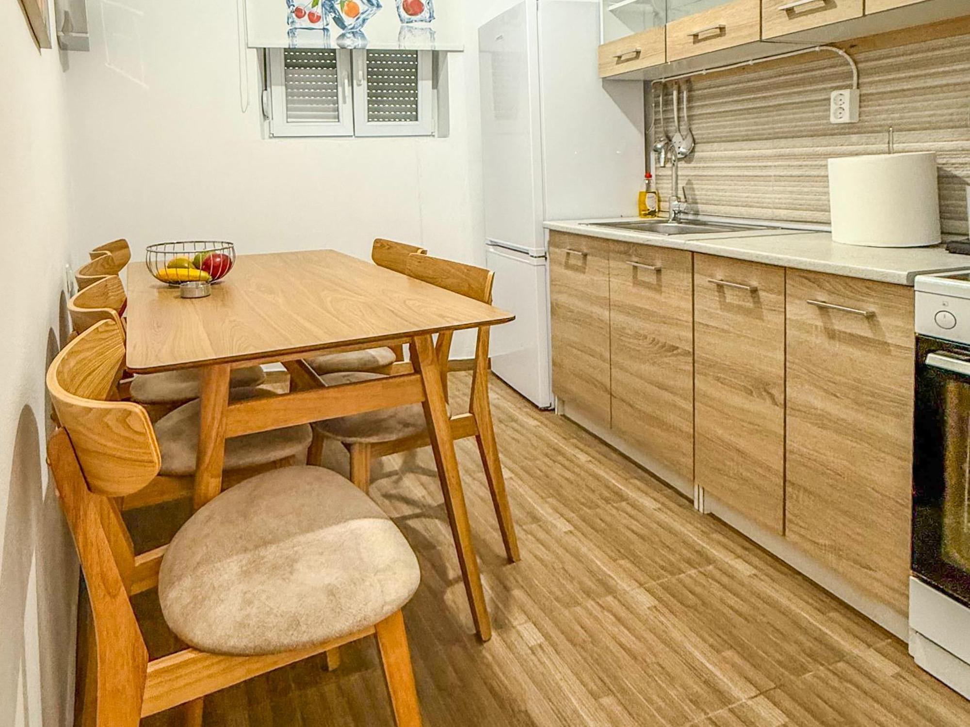 La Maison Plakes 3 Bdr Apt Skiathos stad Exteriör bild
